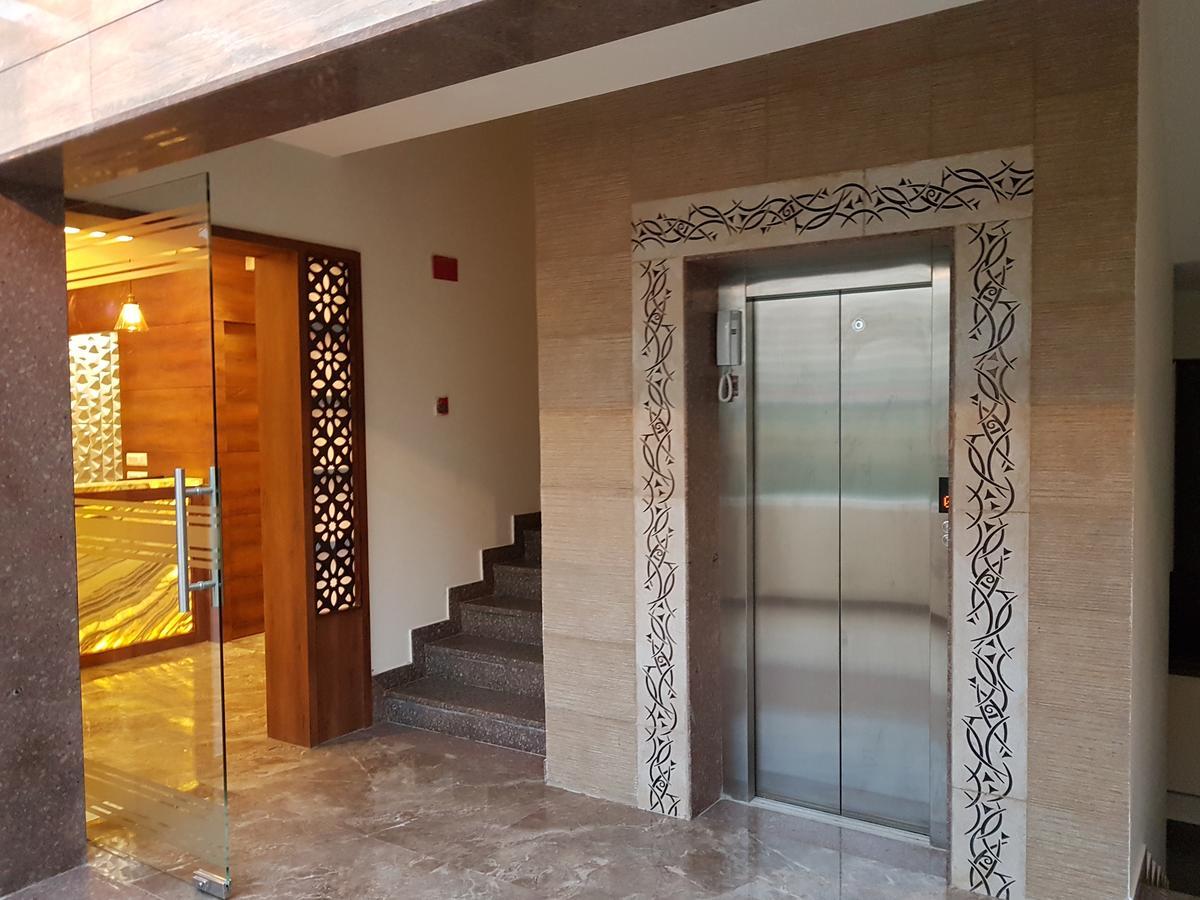 Hotel Tranquil Manipal Esterno foto