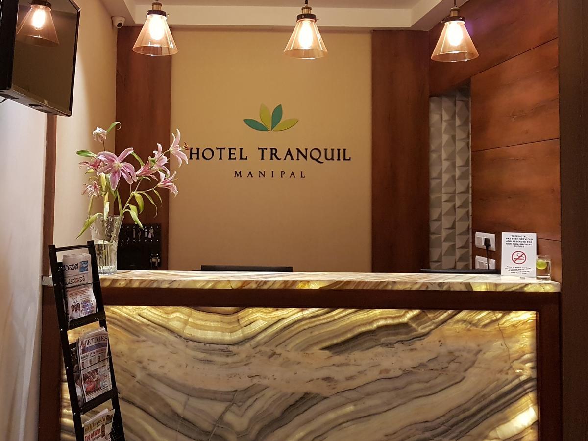 Hotel Tranquil Manipal Esterno foto