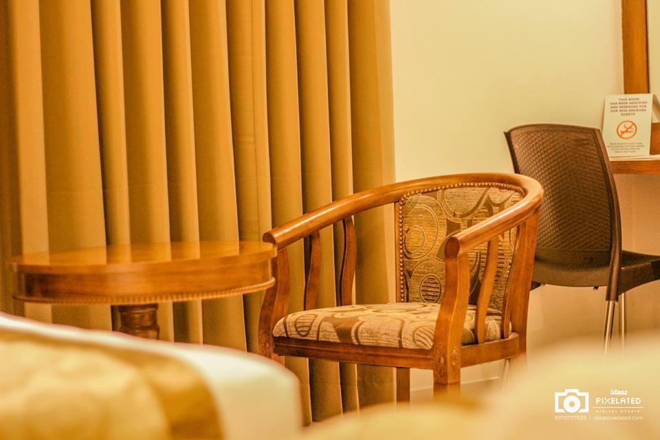 Hotel Tranquil Manipal Esterno foto