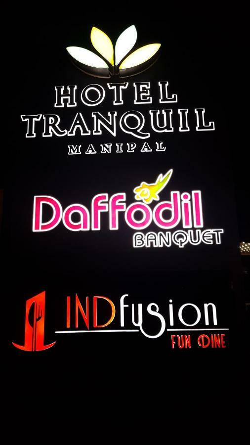 Hotel Tranquil Manipal Esterno foto